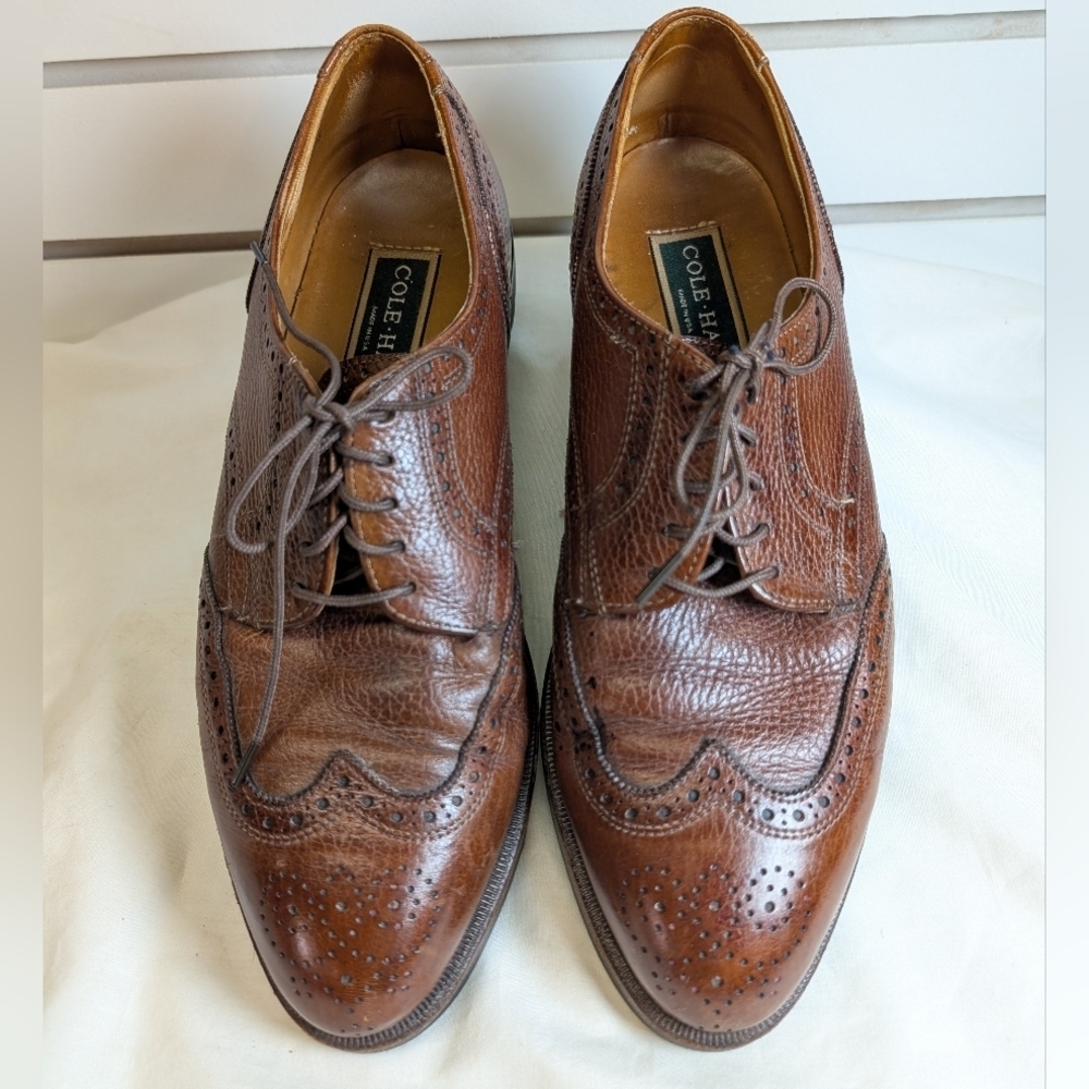 Cole Haan Men's Leather Wingtip Oxfords Size 9.5 Like New!